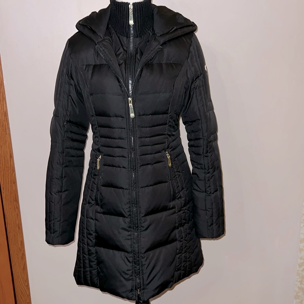 Vince Camuto Down Winter coat. - Picture 1 of 12
